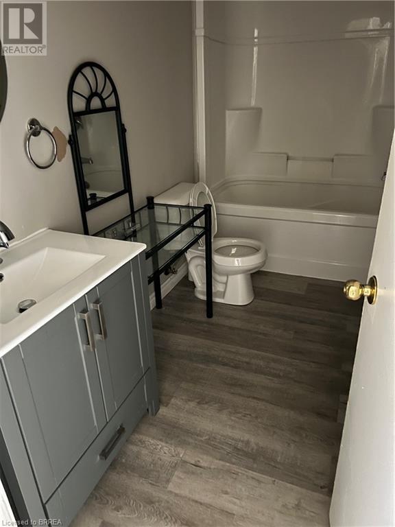 111 Murray Street, Brantford, Ontario N3S 5P5 - Photo 6 - 40622815