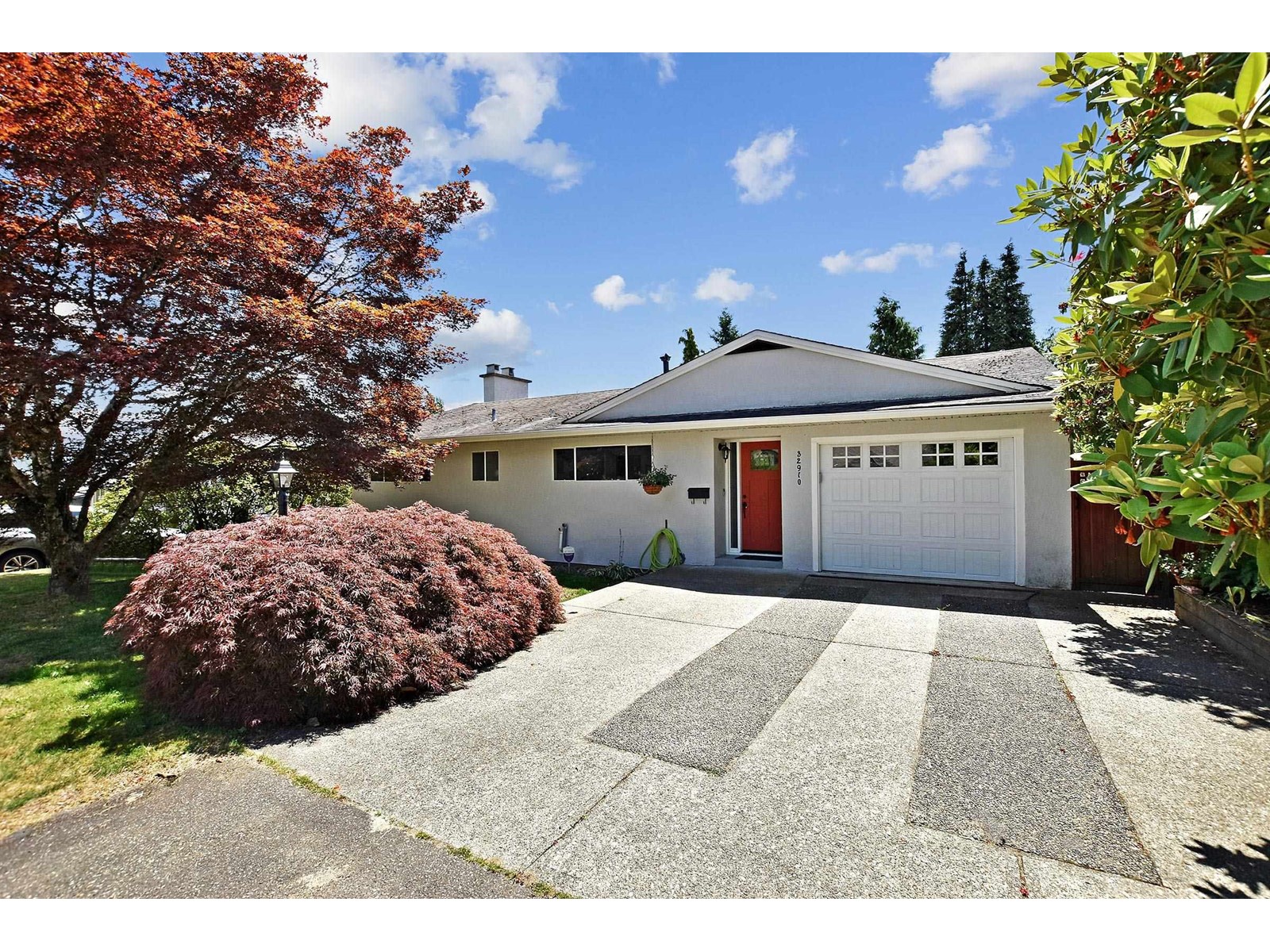 Property at 32910 4TH AVENUE image 2