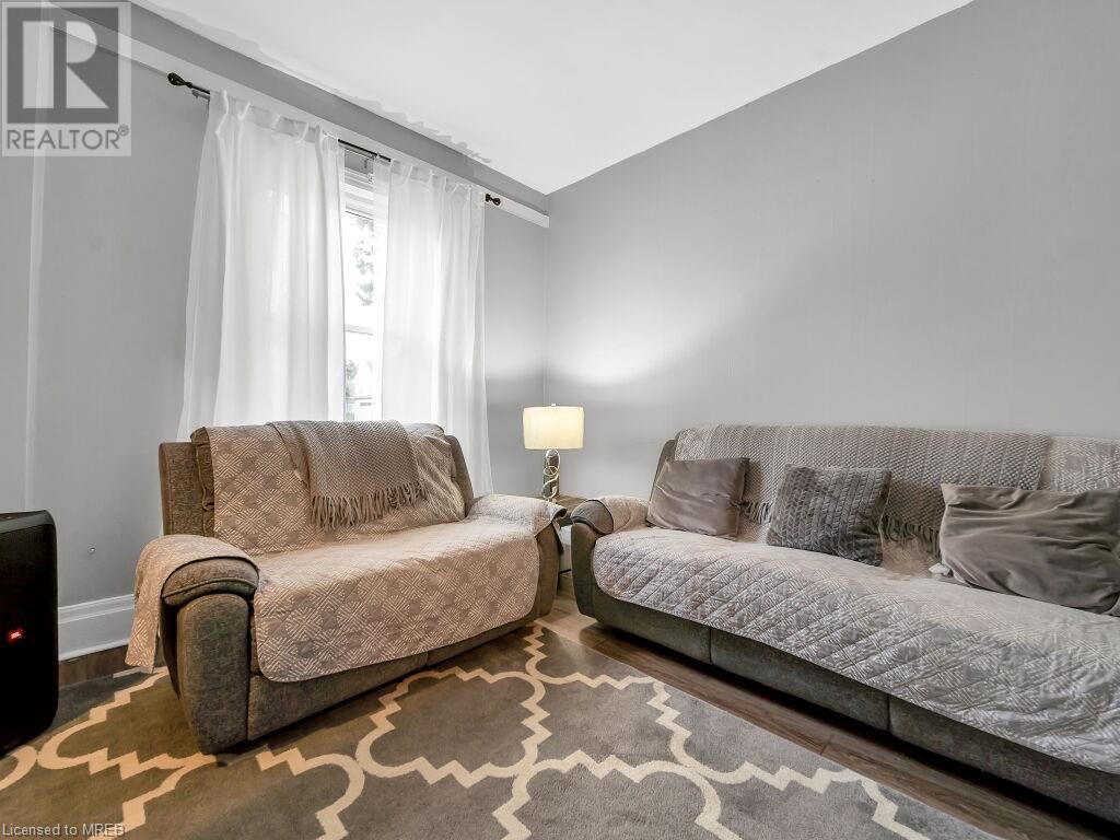 1083 Cannon Street E, Hamilton, Ontario  L8L 2J3 - Photo 8 - 40622539