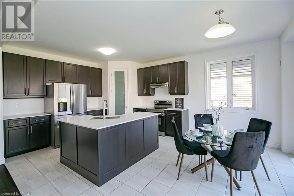 4 Whitton Dr Drive, Brantford, Ontario  N3T 5L5 - Photo 12 - 40622700