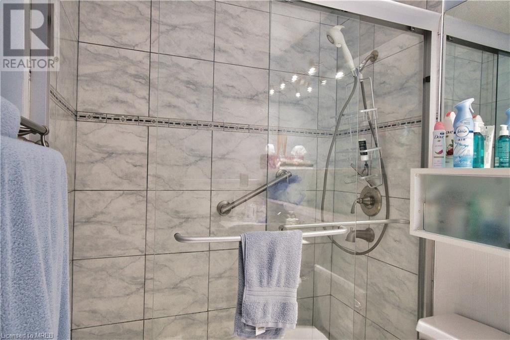 3625 Lake Shore Road W Unit# 602, Etobicoke, Ontario  M8W 4W2 - Photo 11 - 40622765