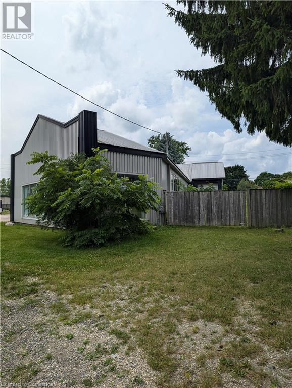 20 Monteith Avenue, Stratford, Ontario  N5A 2P4 - Photo 3 - 40618656