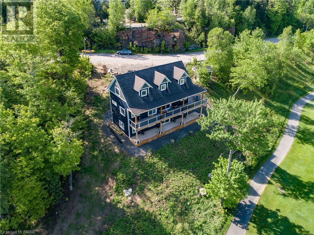 17 DEERHURST HIGHLANDS Drive, huntsville, Ontario