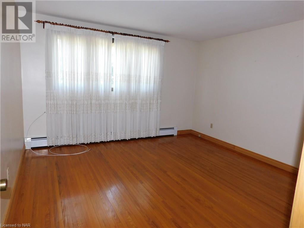 3004 Cullimore Avenue, Niagara Falls, Ontario  L2J 2S8 - Photo 18 - 40622518