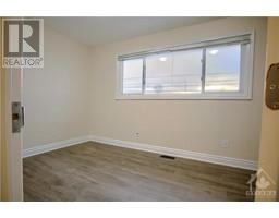 1439 WOODROFFE AVENUE UNIT#4