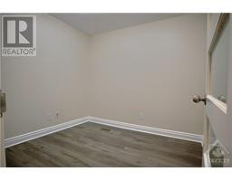1439 WOODROFFE AVENUE UNIT#4