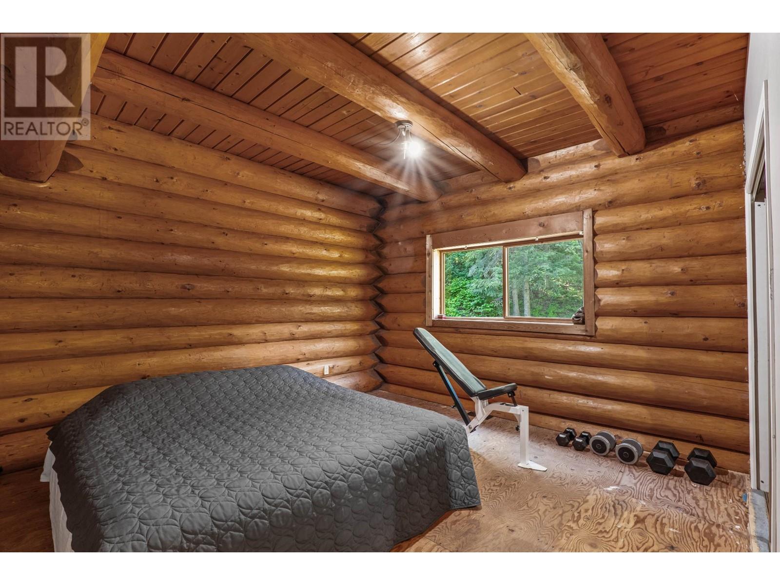 6041 Creekside Road, Barriere, British Columbia  V0E 1E0 - Photo 13 - 179933