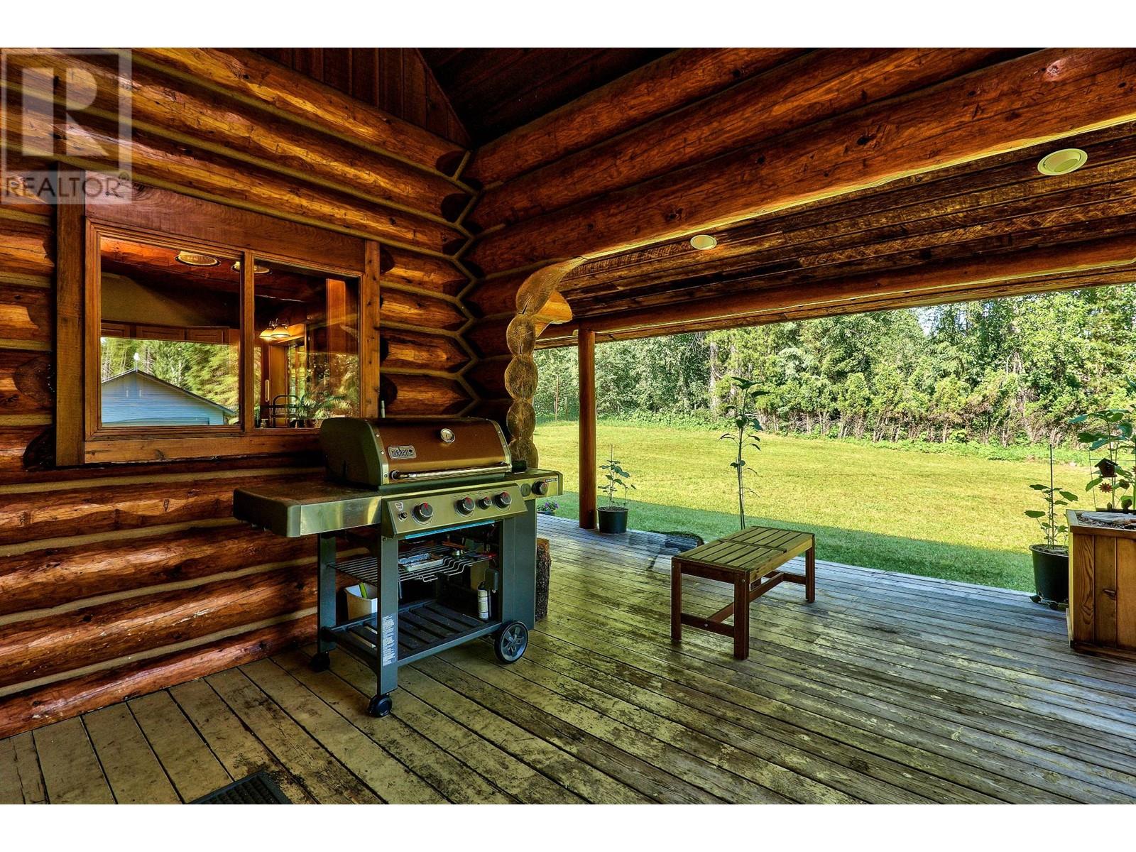 6041 Creekside Road, Barriere, British Columbia  V0E 1E0 - Photo 18 - 179933