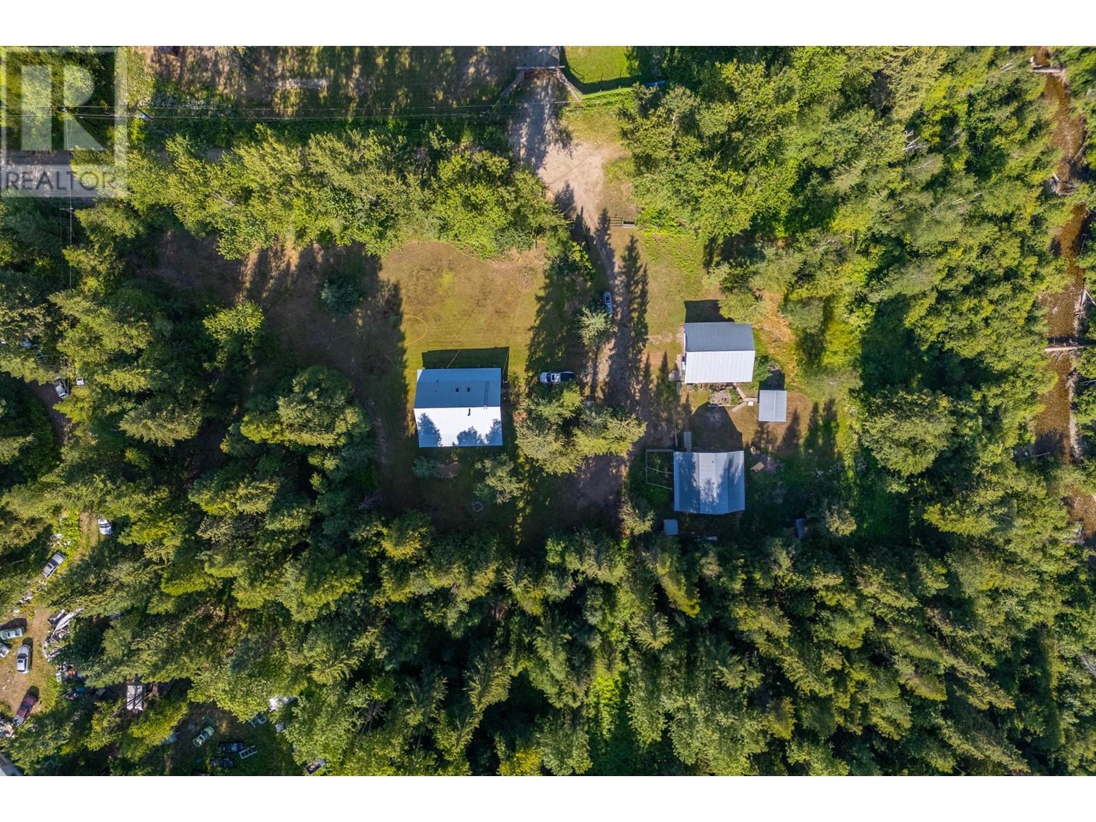 6041 Creekside Road, Barriere, British Columbia  V0E 1E0 - Photo 33 - 179933