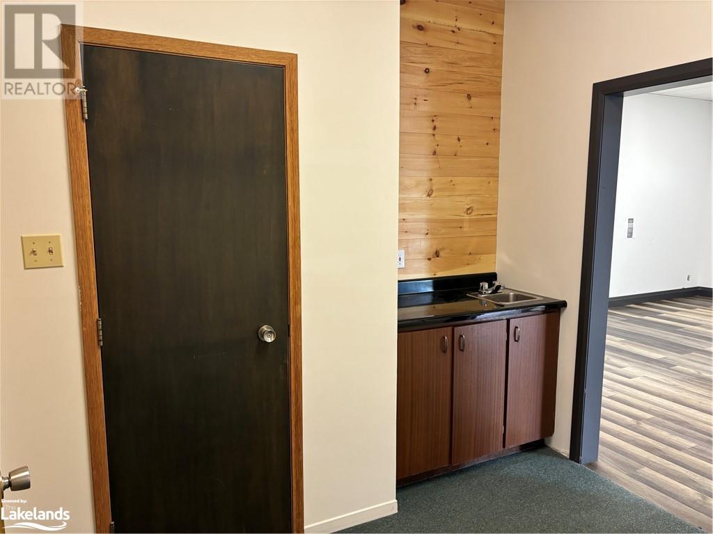 578 King Street Unit# 2, Midland, Ontario  L4R 4P3 - Photo 13 - 40622822