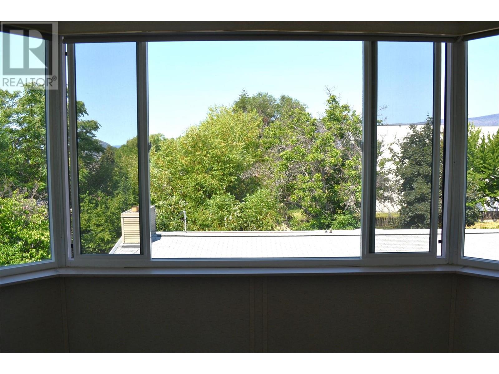Property at 1170 Brookside Avenue Unit# 204 image 5