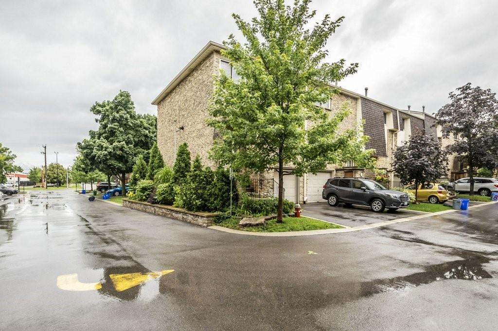 5 Melanie Crescent, Hamilton, Ontario  L0R 2H0 - Photo 3 - H4200724