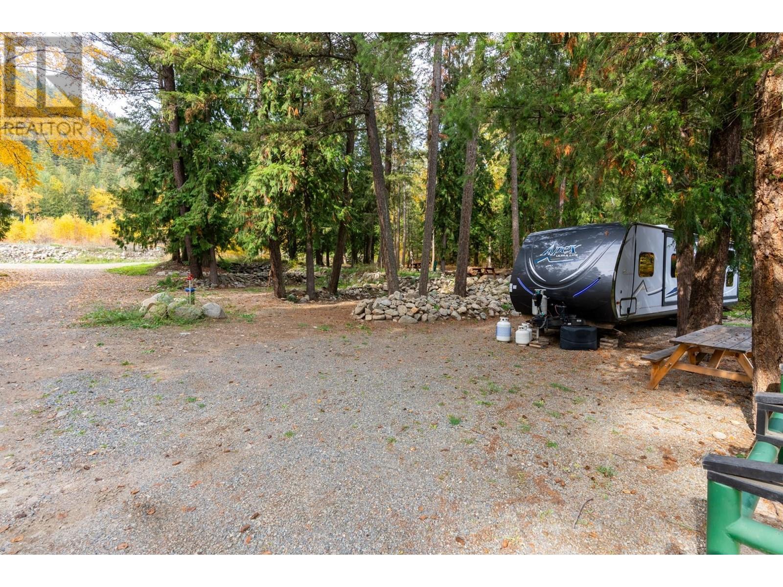 8919 Thuya Creek Rd, Little Fort, British Columbia   - Photo 14 - 179944