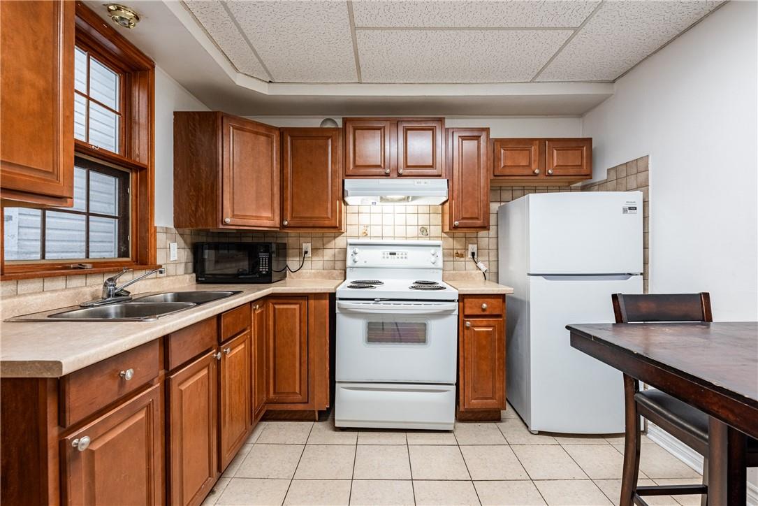 70 Ward Avenue, Hamilton, Ontario  L8S 2E9 - Photo 11 - H4200757