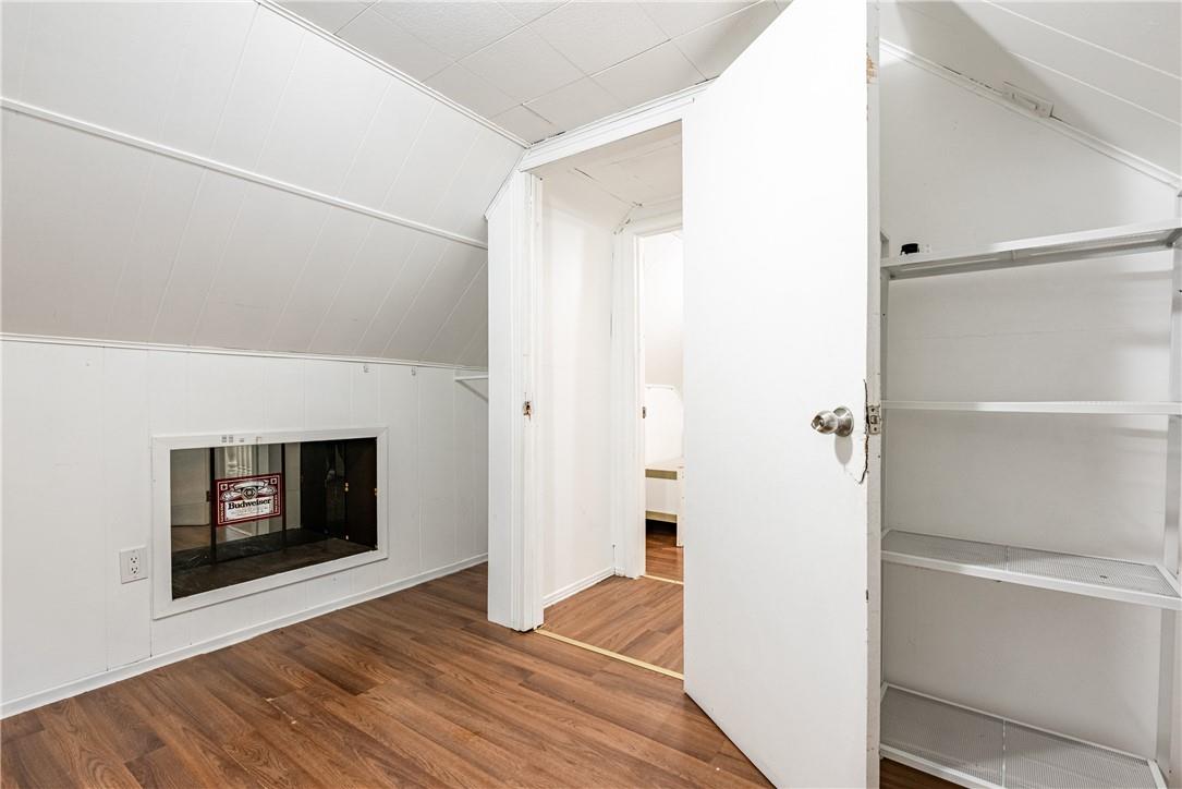 70 Ward Avenue, Hamilton, Ontario  L8S 2E9 - Photo 13 - H4200757