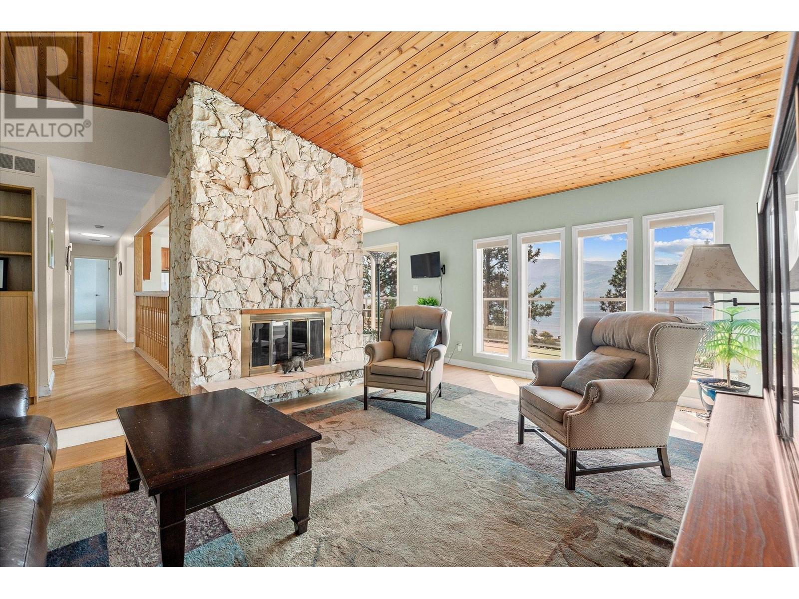 4155 Ponderosa Drive Peachland