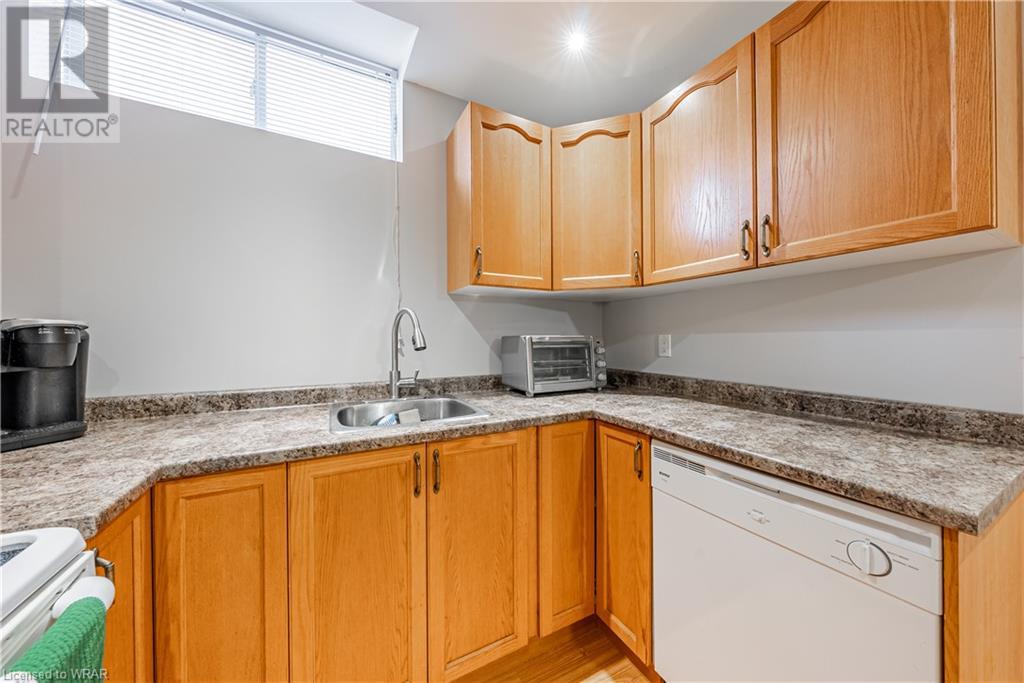 170 Benvenuto Crescent, Hamilton, Ontario  L9B 2J9 - Photo 29 - 40620413