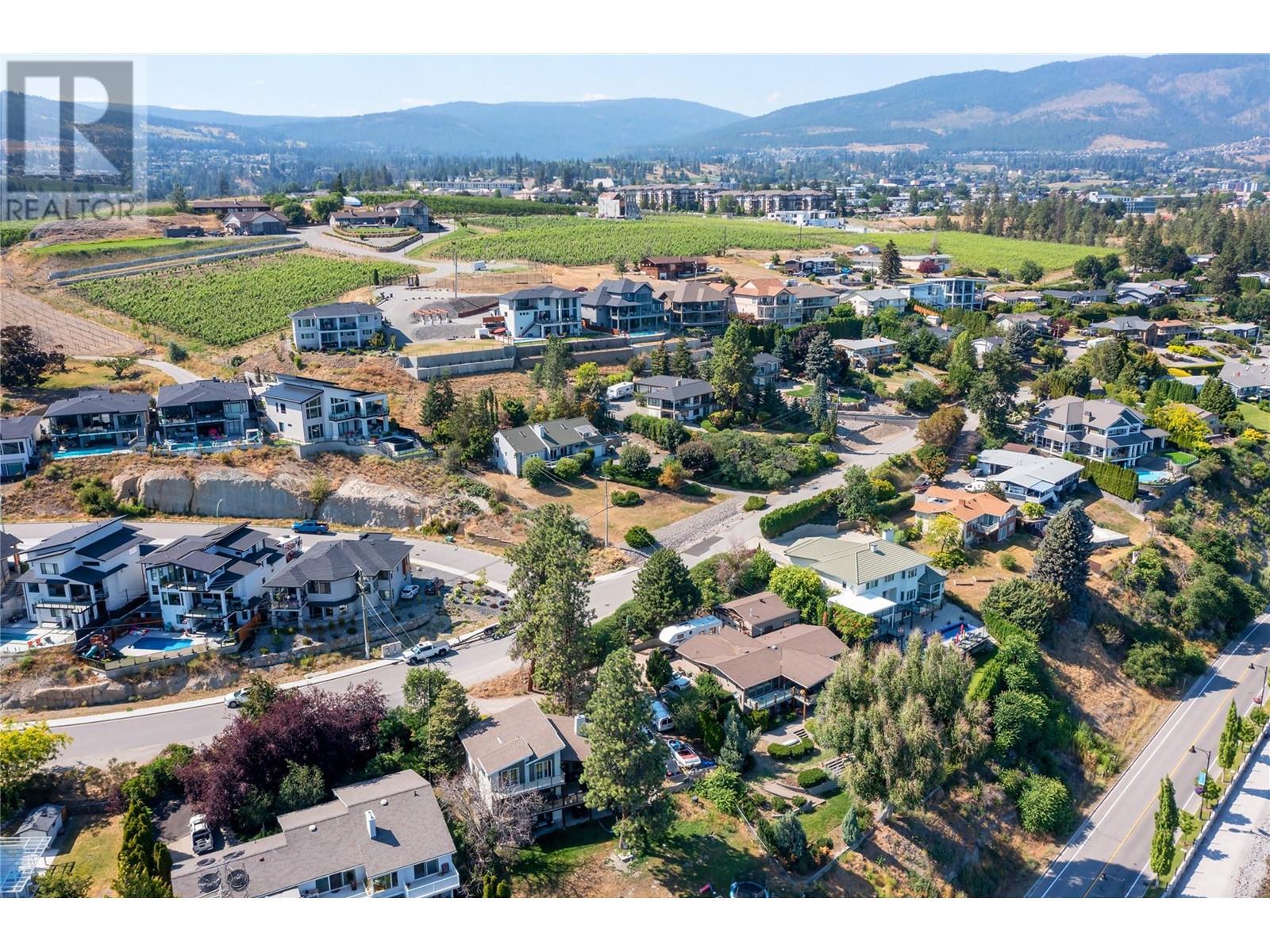 3964 Angus Drive West Kelowna