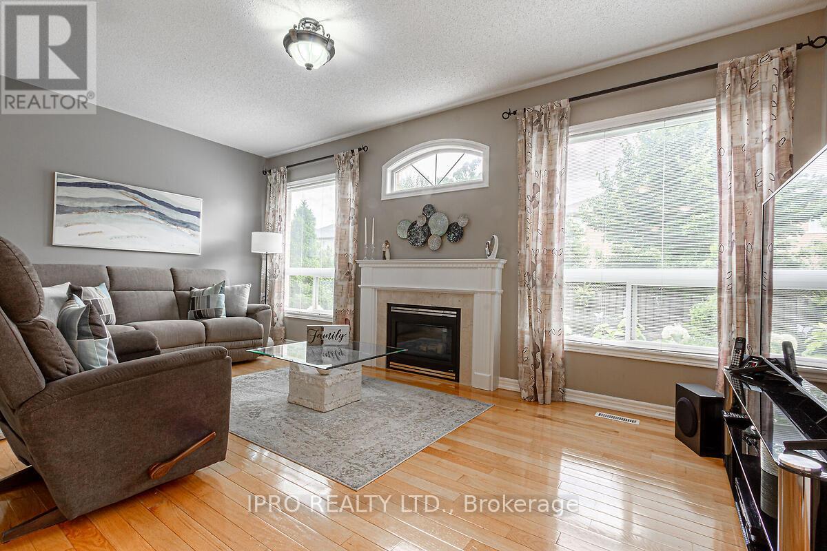 1376 Kingsgrove Place, Oakville (West Oak Trails), Ontario  L5M 3V9 - Photo 16 - W9046836