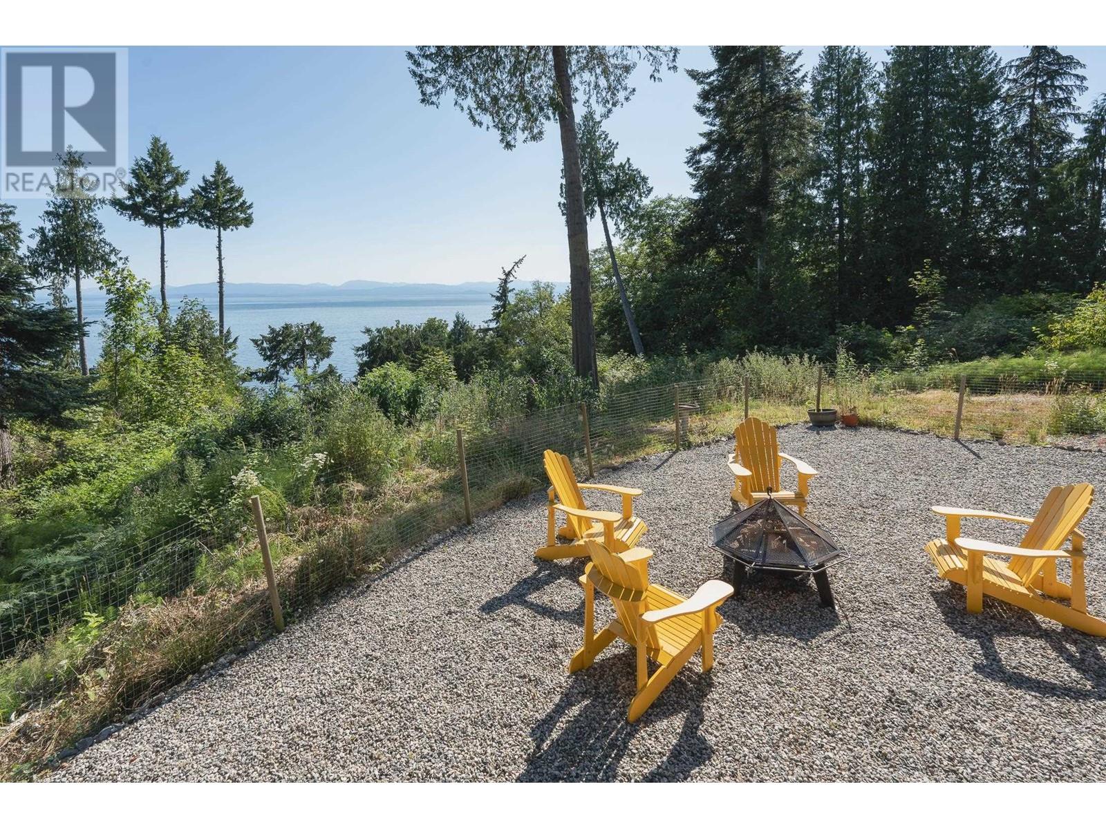 7891-7893 Redrooffs Road, Halfmoon Bay, British Columbia  V7Z 1A4 - Photo 31 - R2907562