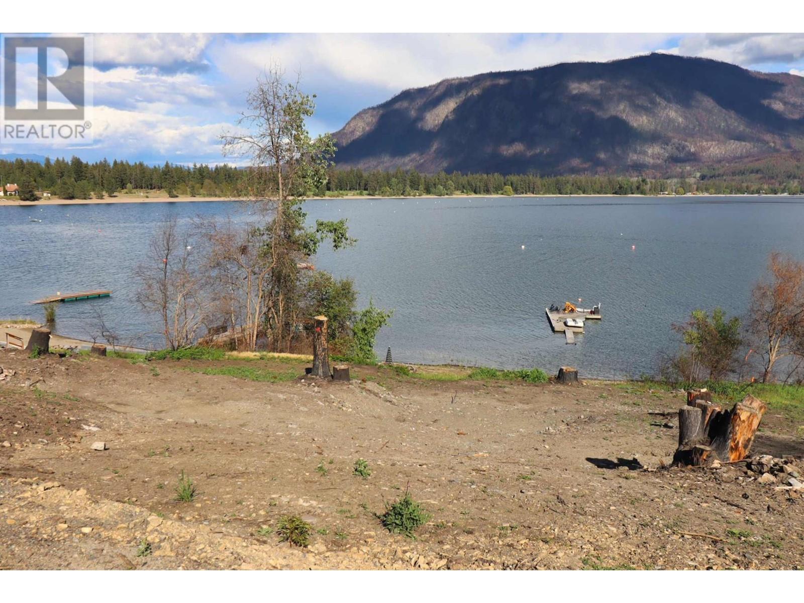 1419 Little Shuswap Lake Road, Chase, British Columbia  V0E 1M2 - Photo 4 - 179955