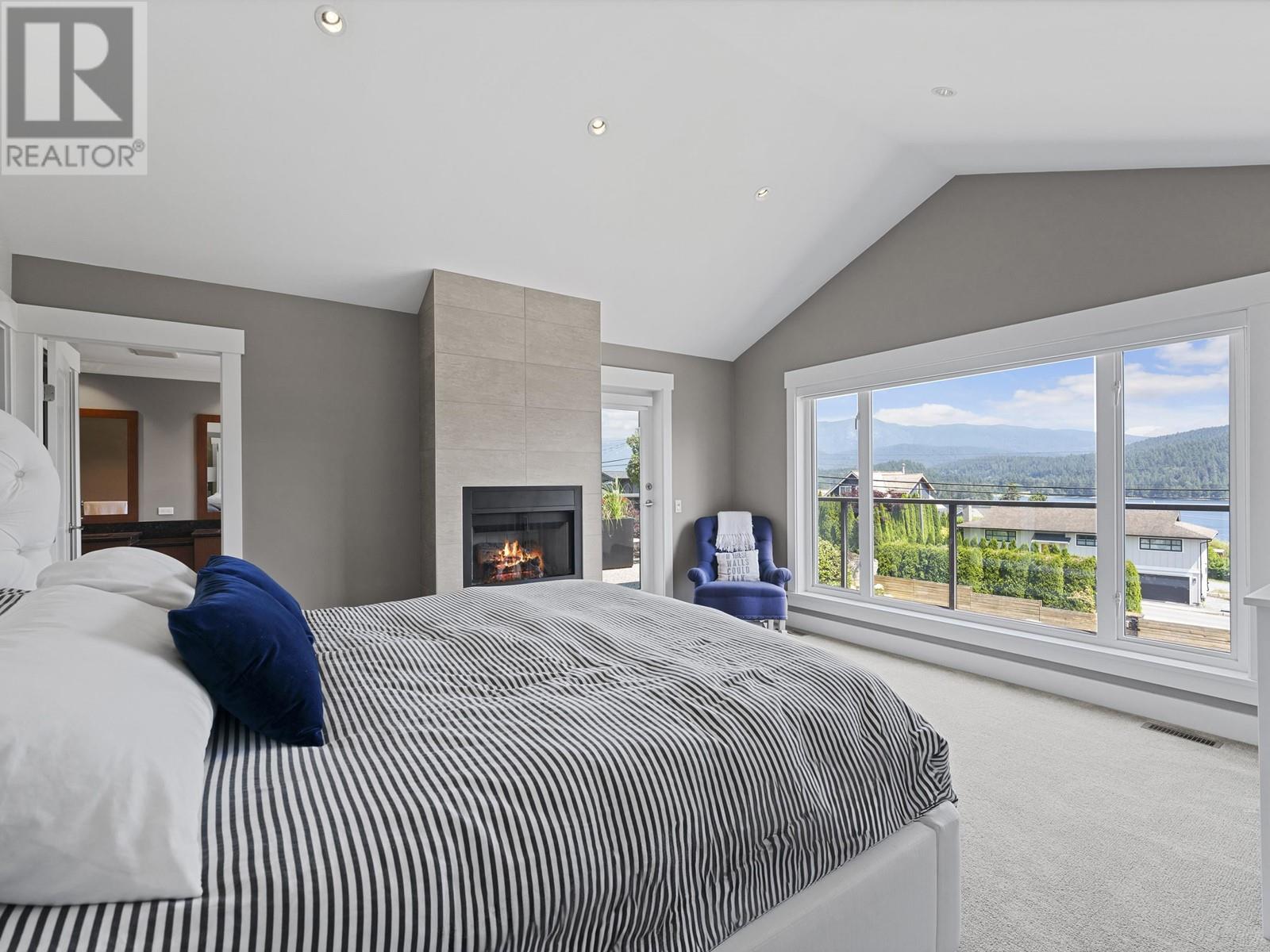 527 N Dollarton Highway, North Vancouver, British Columbia  V7G 1N3 - Photo 23 - R2907624
