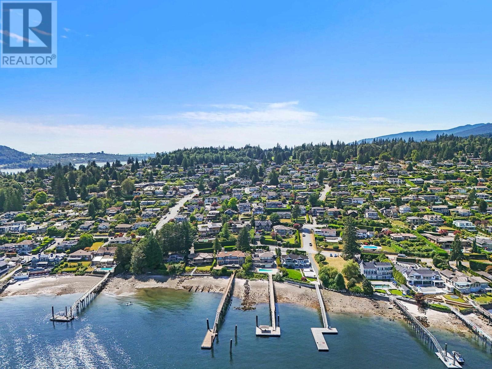 527 N Dollarton Highway, North Vancouver, British Columbia  V7G 1N3 - Photo 40 - R2907624