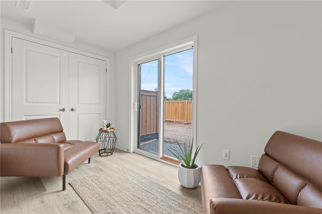 42 Radison Lane, Hamilton, Ontario  L8H 0B5 - Photo 24 - H4200725