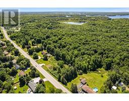 2561 RIDEAU FERRY ROAD
