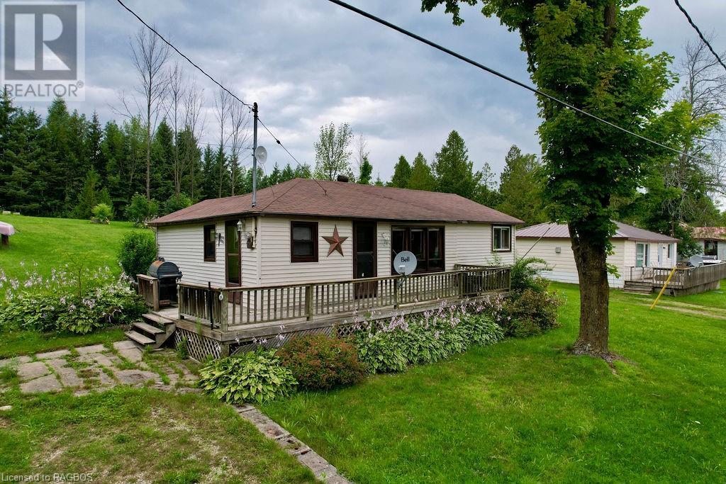 41 Islandview Drive, South Bruce Peninsula, Ontario  N0H 1A0 - Photo 2 - 40621831