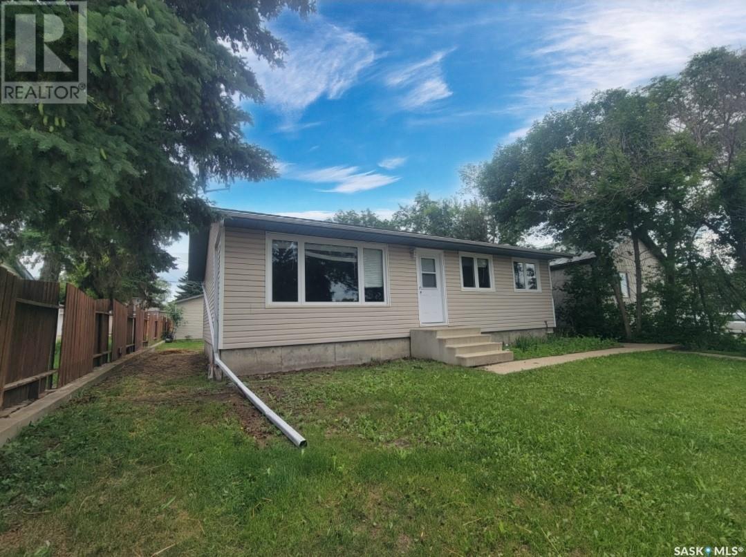 4903 Tribune STREET, macklin, Saskatchewan
