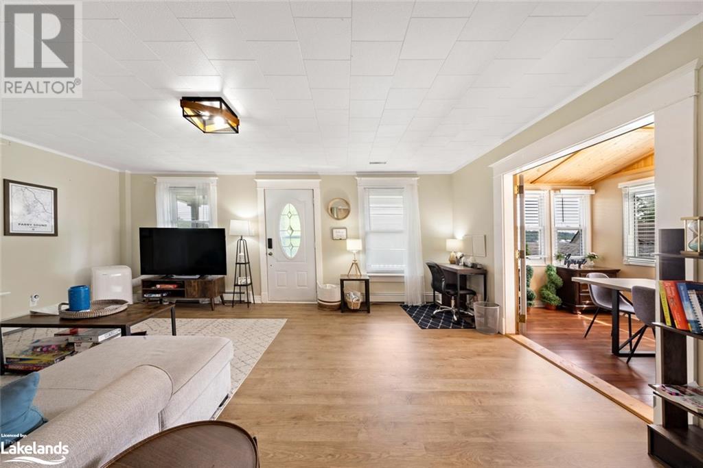 3 Gibson Street, Parry Sound, Ontario  P2A 1W5 - Photo 17 - 40621688