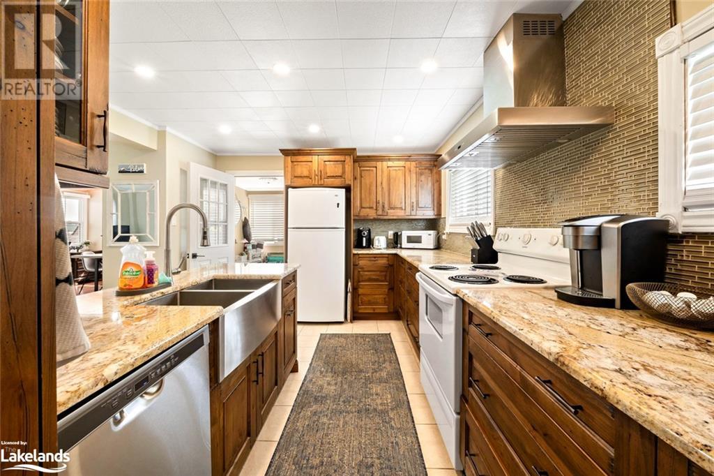 3 Gibson Street, Parry Sound, Ontario  P2A 1W5 - Photo 28 - 40621688