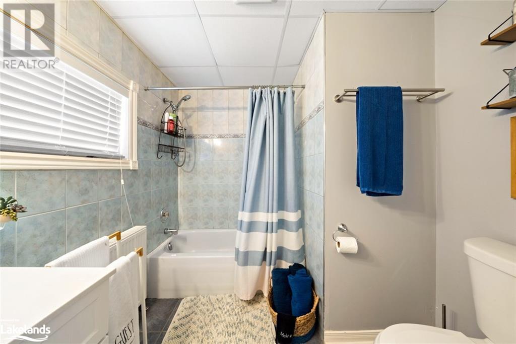 3 Gibson Street, Parry Sound, Ontario  P2A 1W5 - Photo 33 - 40621688