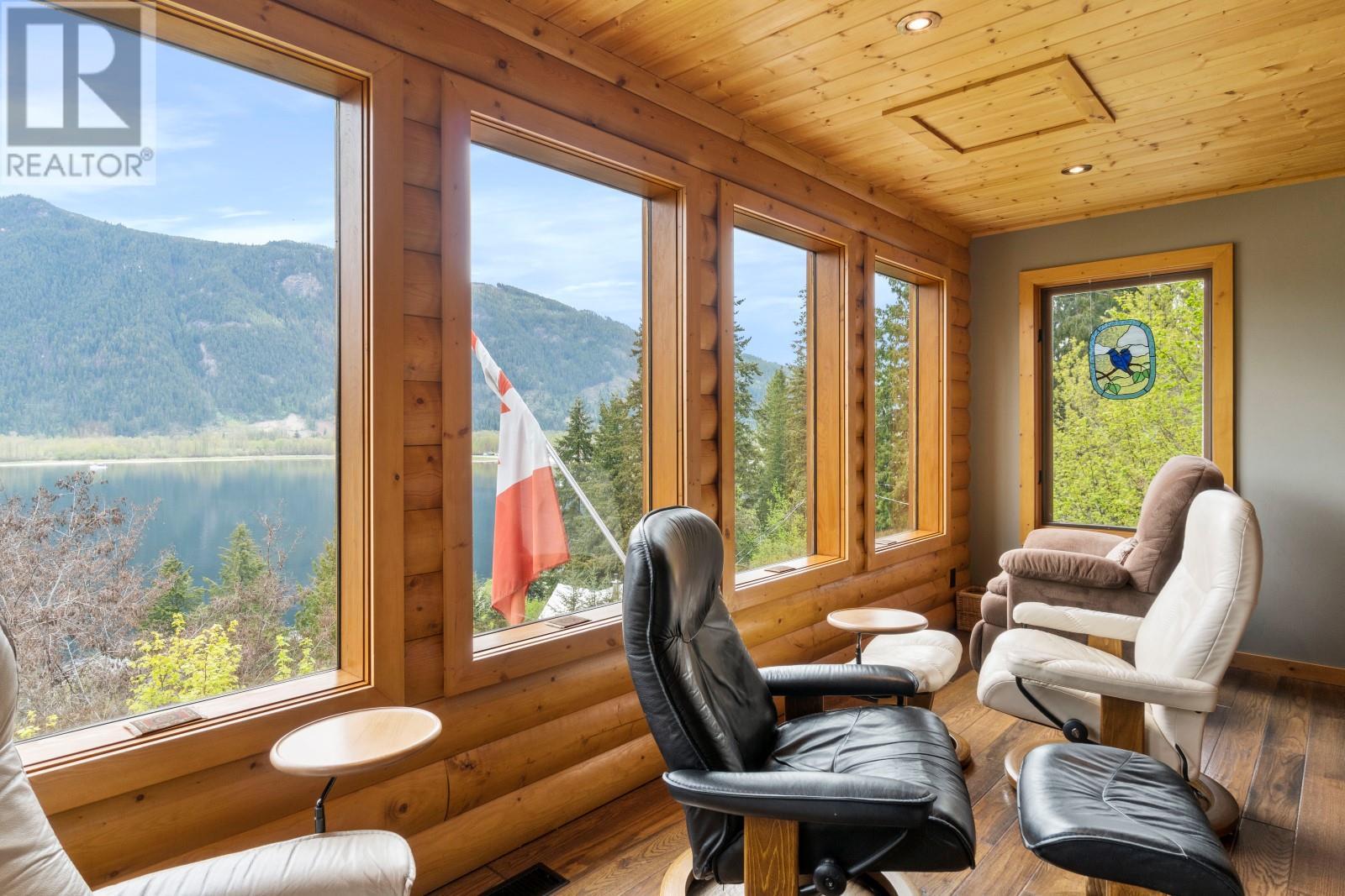 1 Old Sicamous Road, Sicamous, British Columbia  V0E 2V0 - Photo 30 - 10319908