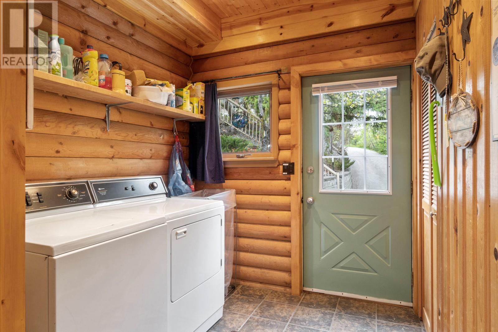 1 Old Sicamous Road, Sicamous, British Columbia  V0E 2V0 - Photo 39 - 10319908