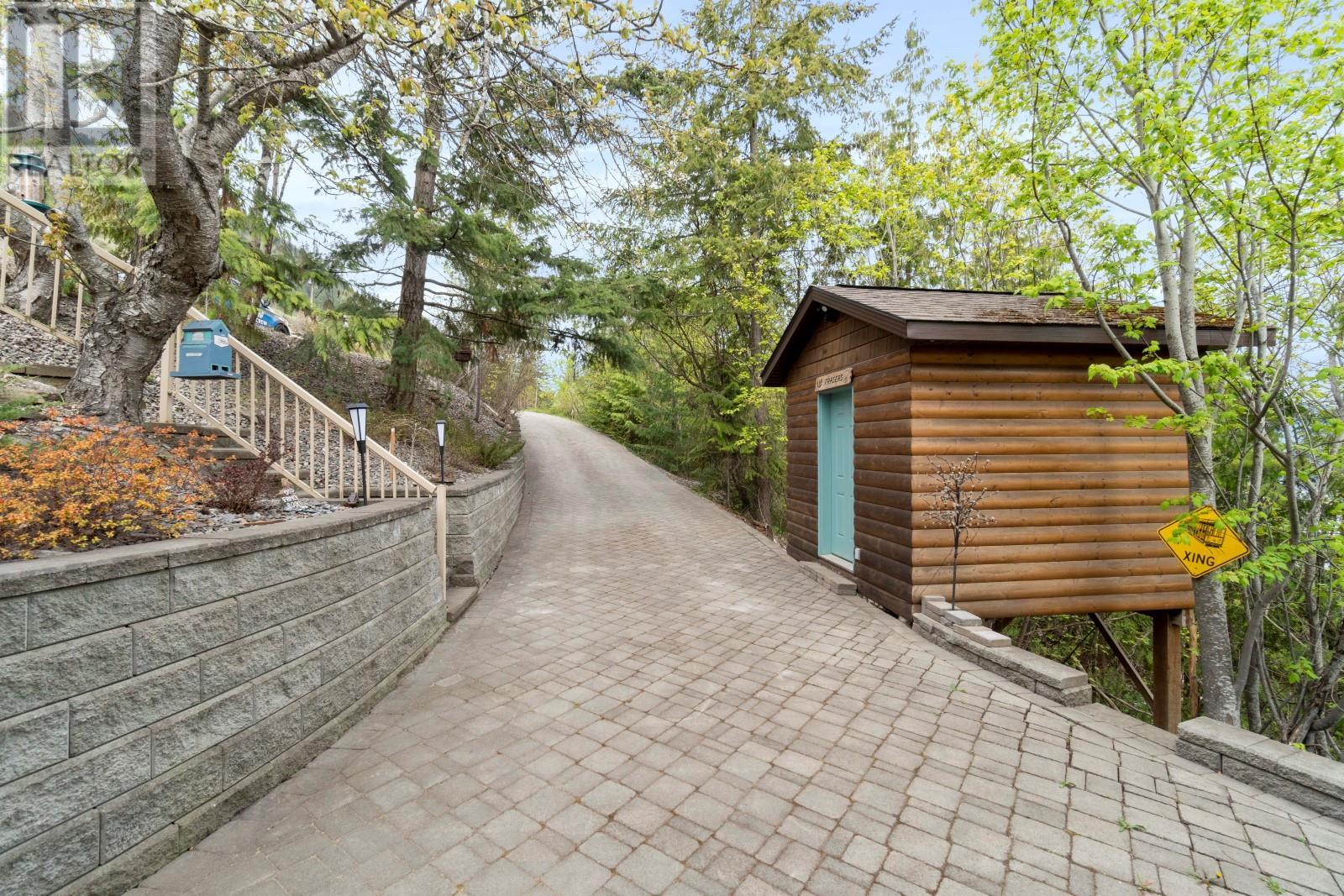 1 Old Sicamous Road, Sicamous, British Columbia  V0E 2V0 - Photo 43 - 10319908