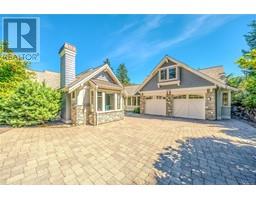 2933 Dolphin Dr, nanoose bay, British Columbia