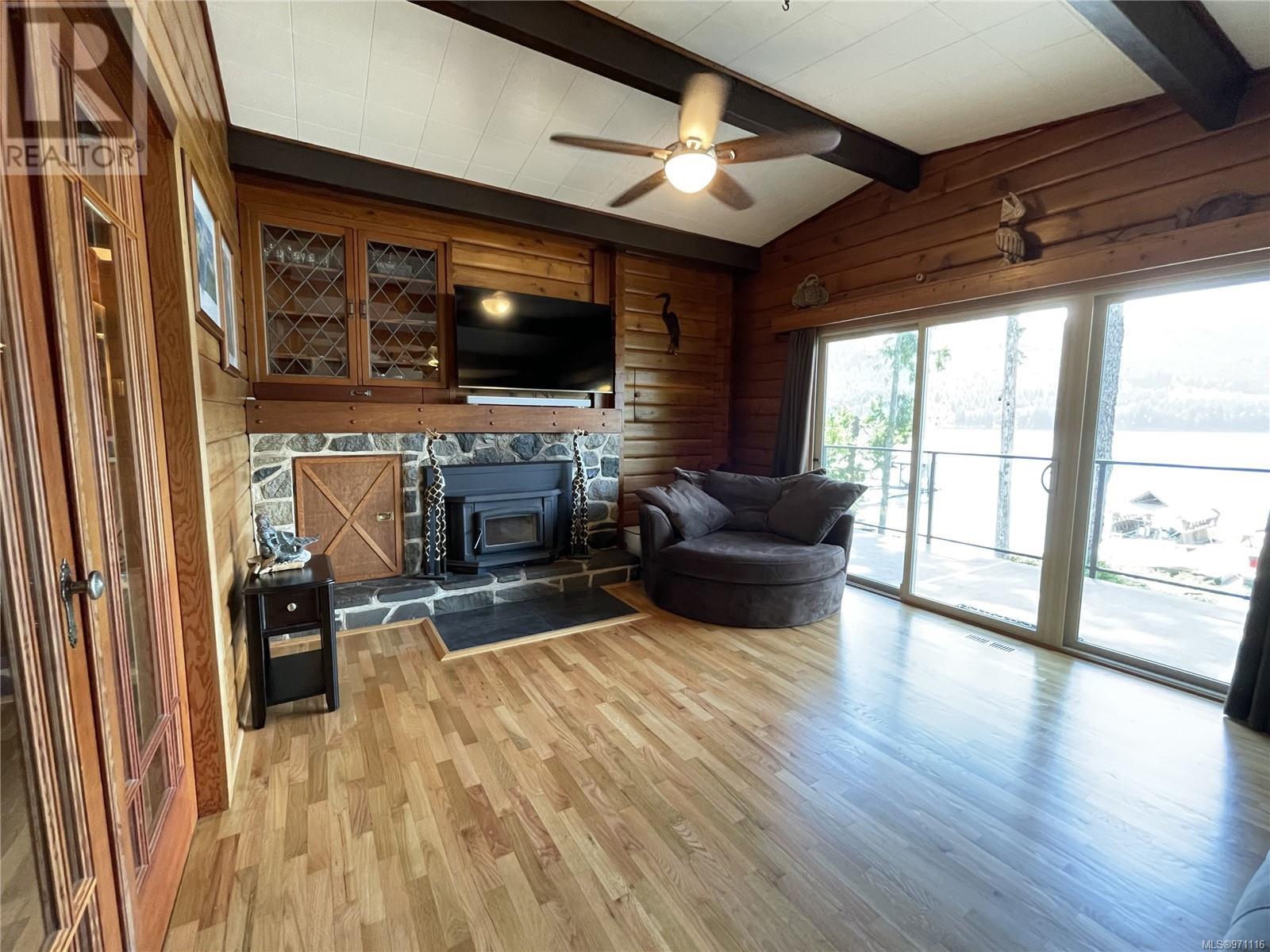Property at 8856 Stirling Arm Dr image 4
