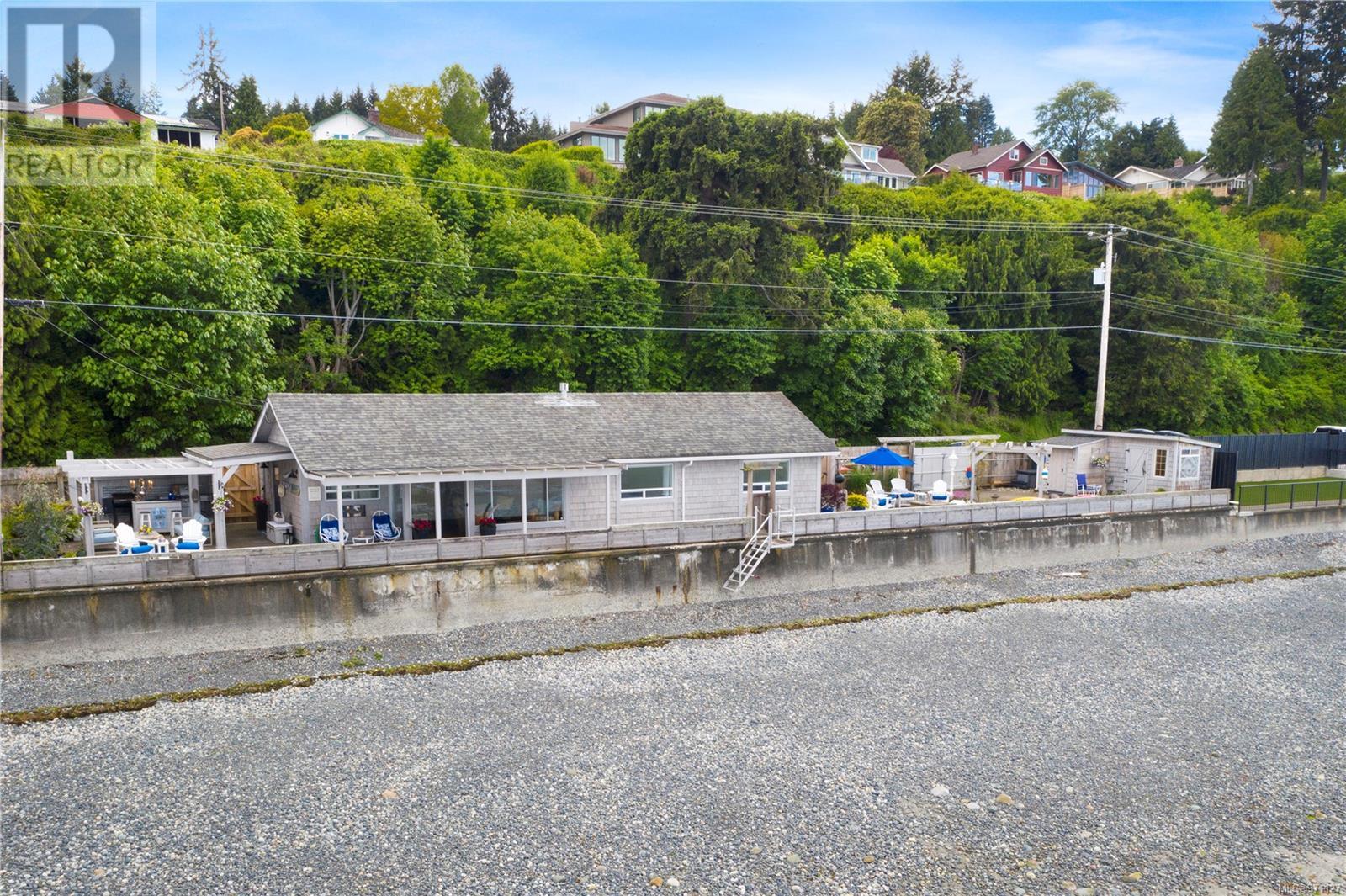 2935 Island Hwy W, Qualicum Beach, British Columbia  V9K 2H2 - Photo 14 - 971127