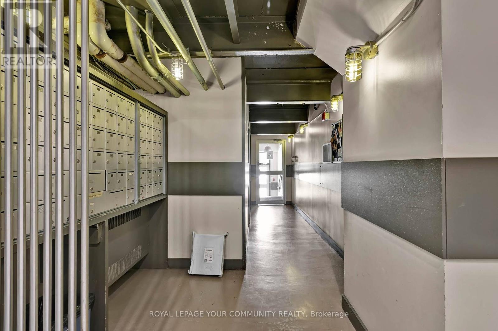 152 - 1159 Dundas Street E, Toronto (South Riverdale), Ontario  M4M 3P1 - Photo 11 - E9048144