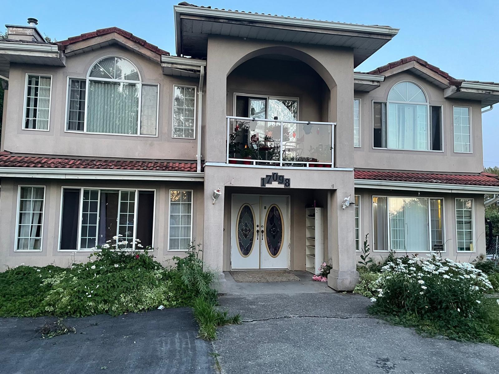 17098 57 Avenue, Surrey, British Columbia  V3S 8M9 - Photo 3 - R2904688