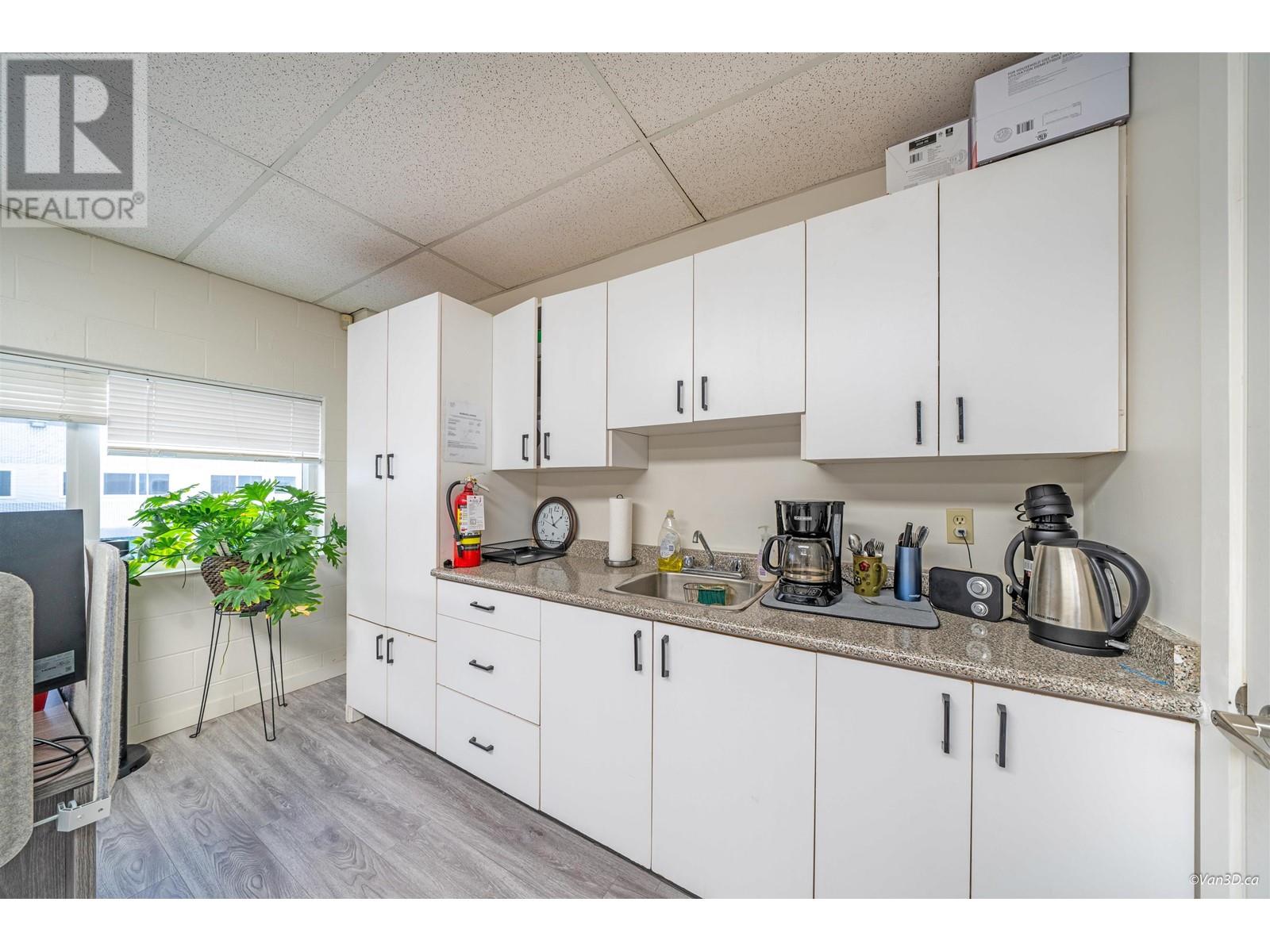 Property at 1 8207 SWENSON WAY image 2