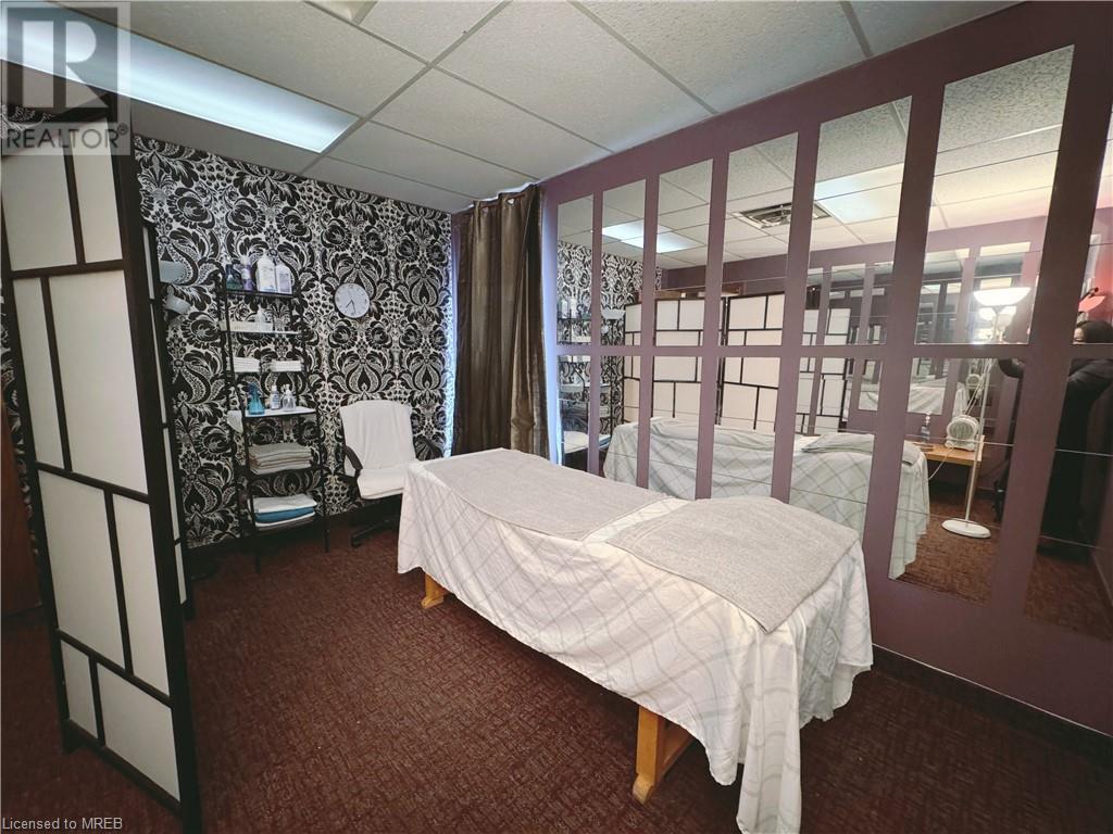 395 Michener Rd, Guelph, Ontario  N1K 1E8 - Photo 6 - 40623226