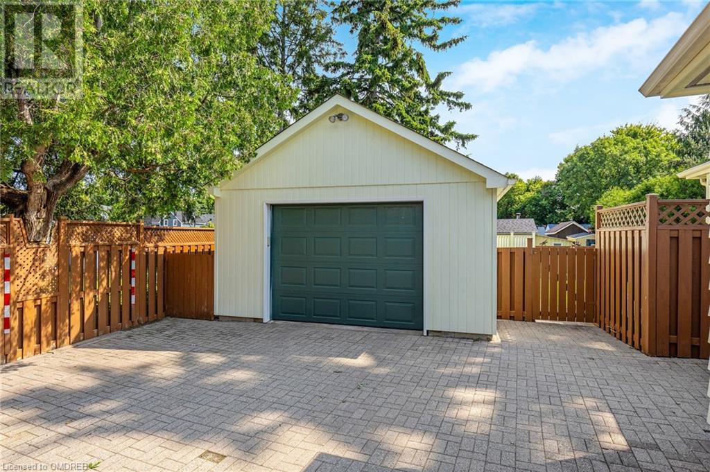 Image of property at 71 BRONTE Street S