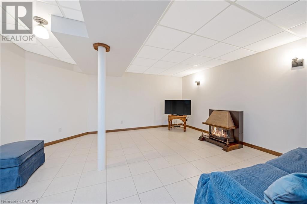 Image of property at 71 BRONTE Street S