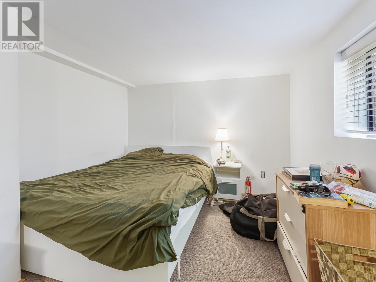 Listing Picture 19 of 21 : 1625 E 8TH AVENUE, Vancouver / 溫哥華 - 魯藝地產 Yvonne Lu Group - MLS Medallion Club Member