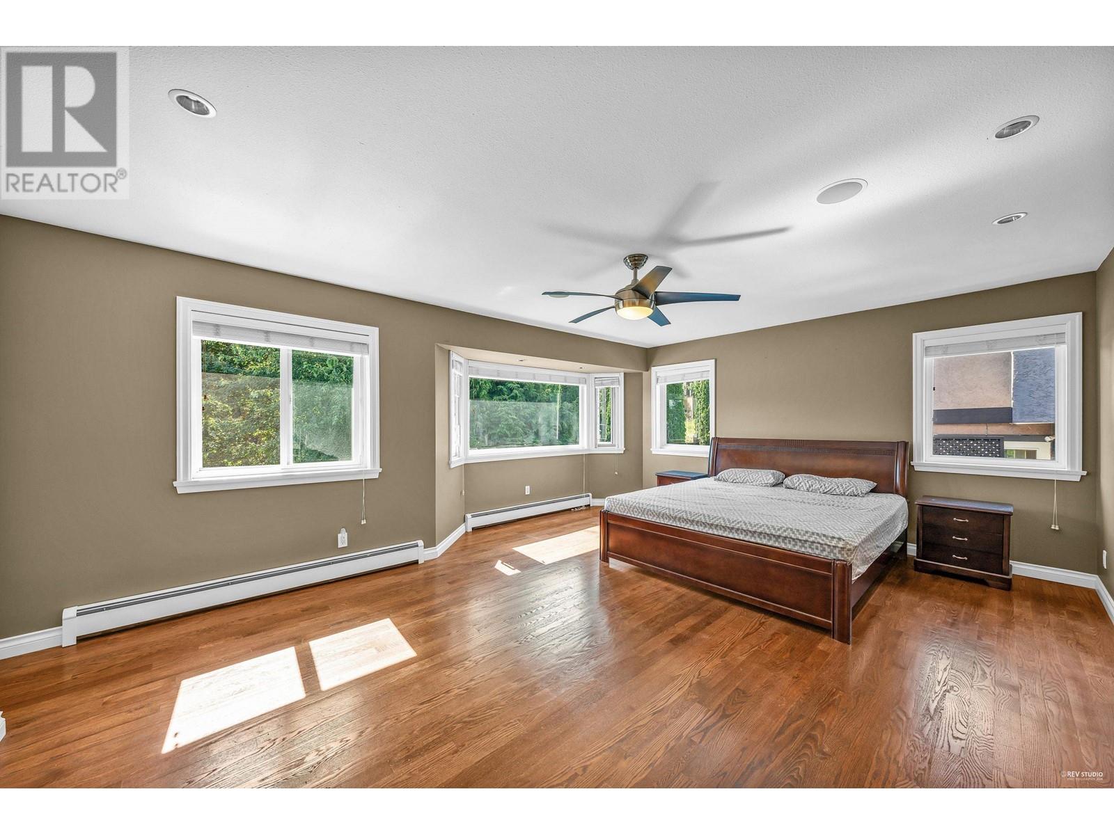 Property at 6550 ALBERY PLACE image 4