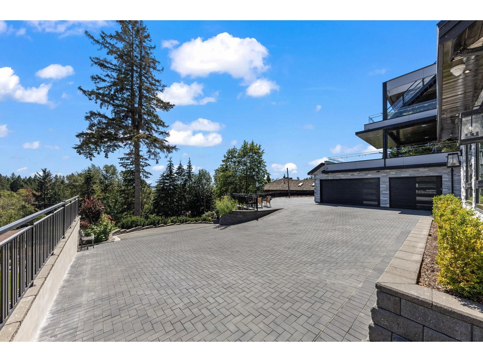 13215 Coulthard Road, Surrey, British Columbia  V3X 3E5 - Photo 4 - R2907358