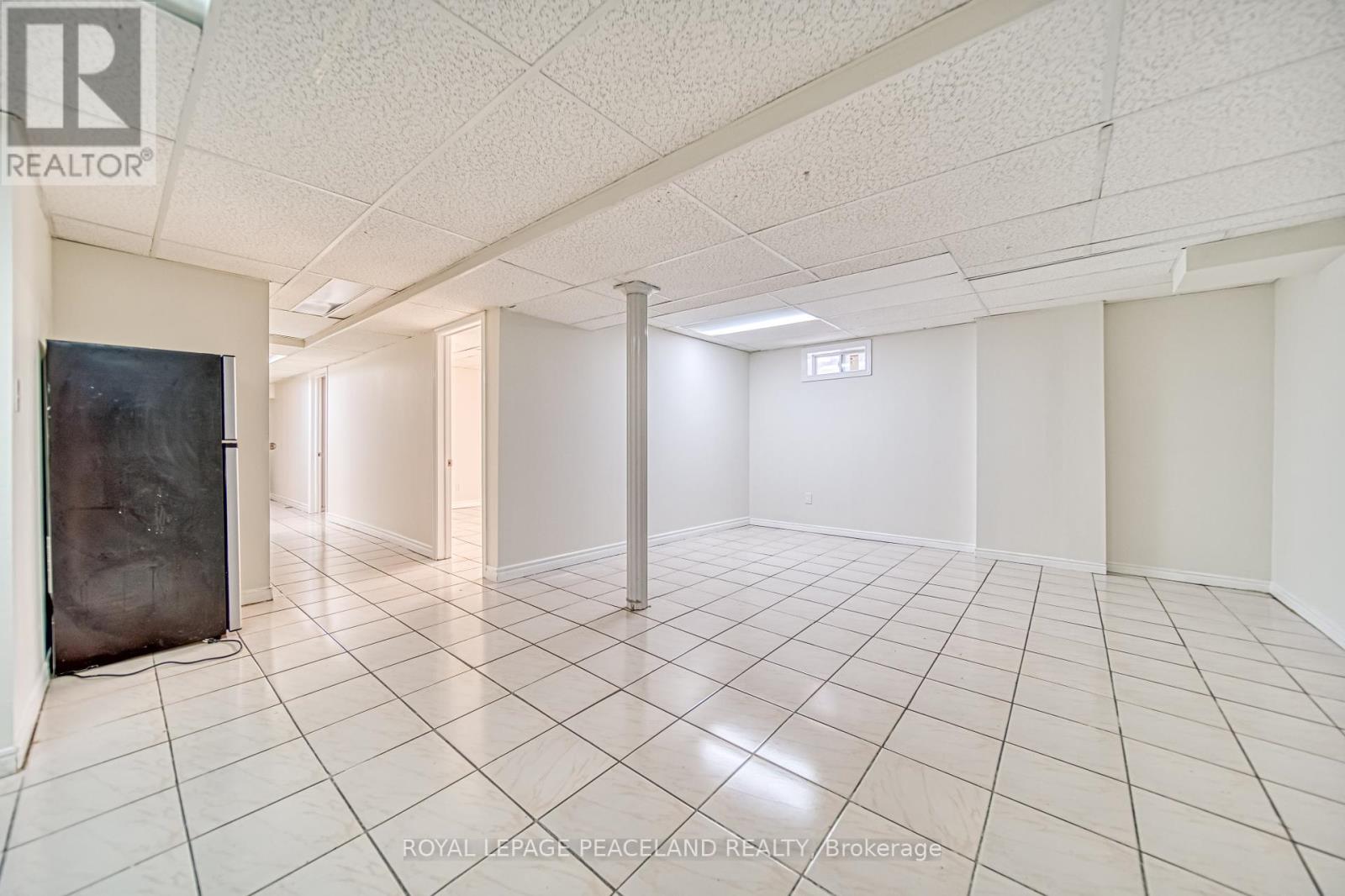 658 Thamesford Terrace, Mississauga (Hurontario), Ontario  L5R 2B7 - Photo 23 - W9048592